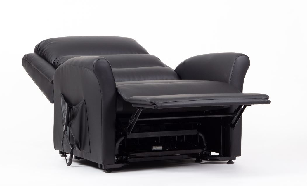 Alaska Extra Large AM-PVC Crib 5 Dual Motor Riser Recliner (Black)